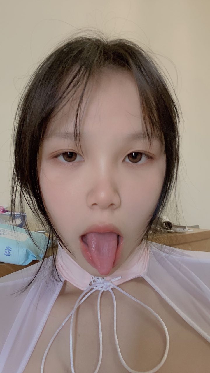 【2023_05_07】Han_Shanyue_tempting_night_vision_on_a_yacht❤️.m4v